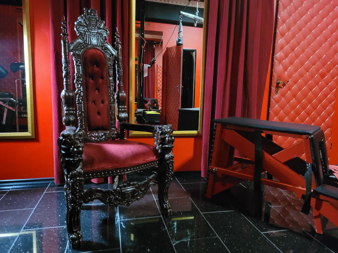 Rotes Zimmer